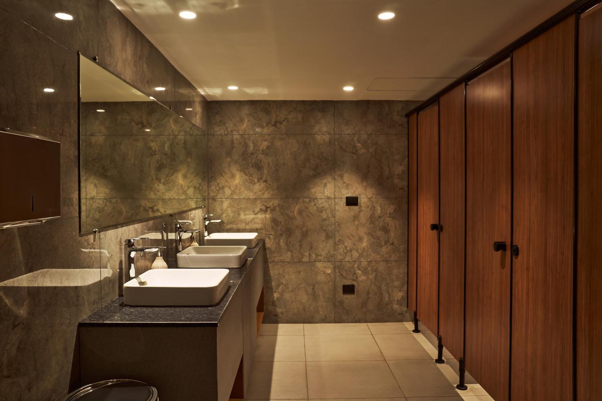 Triptam Vrindāvan Extérieur photo